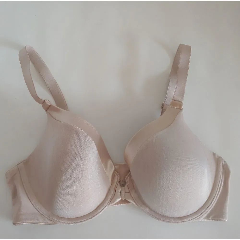Vanity Fair Illumination Front-Closure 3-Way Convertible Bra Rosey Beige 34C